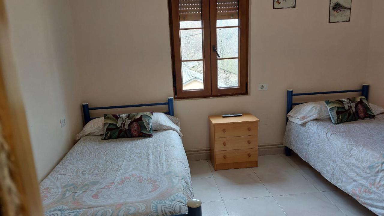 Albergue La Escuela La Laguna  المظهر الخارجي الصورة