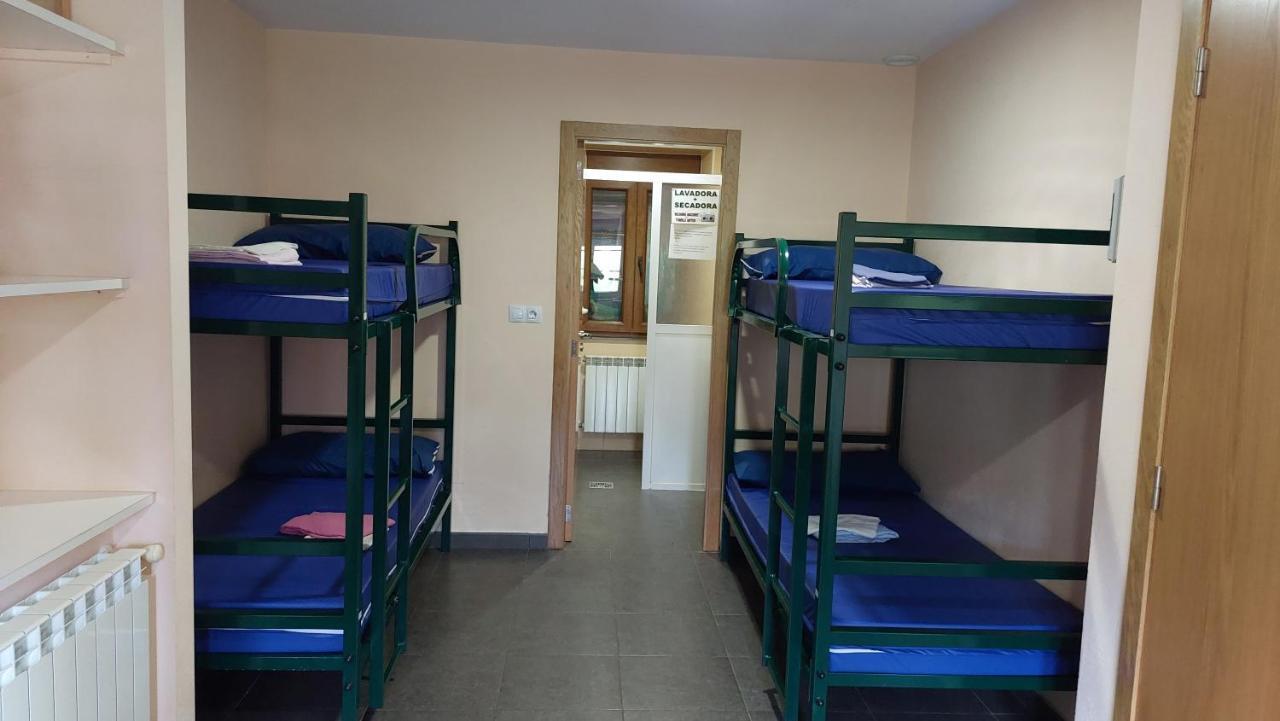 Albergue La Escuela La Laguna  المظهر الخارجي الصورة